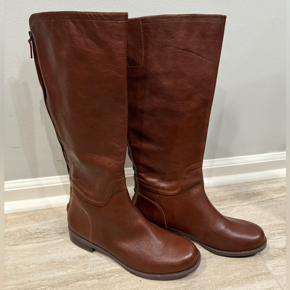 Brand new wide calf boots! - Picture 1 of 5